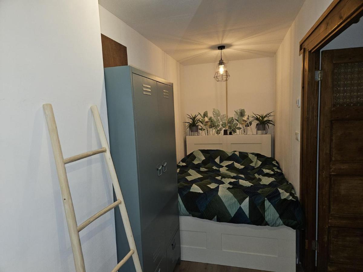 Guesthouse Max Dongen Ngoại thất bức ảnh